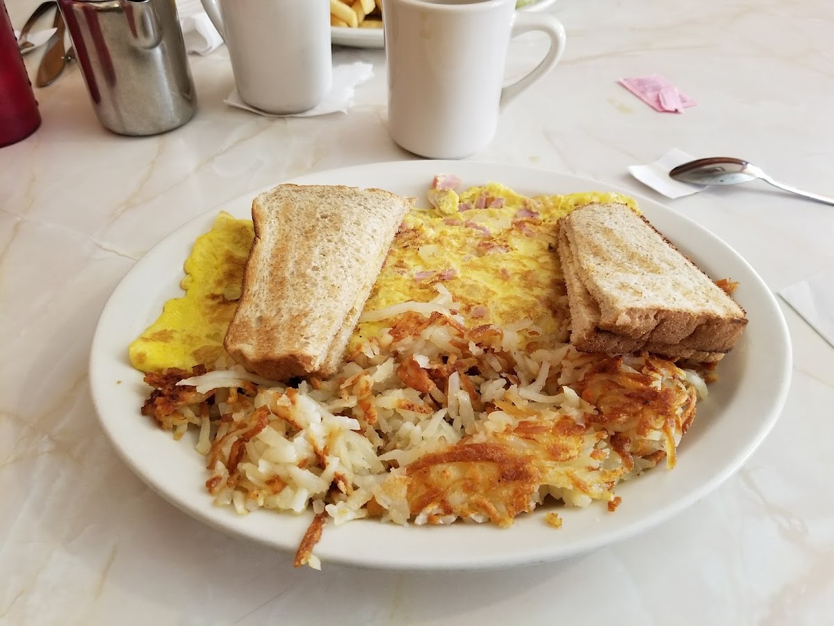 Lincoln Garden Family Restaurant-9