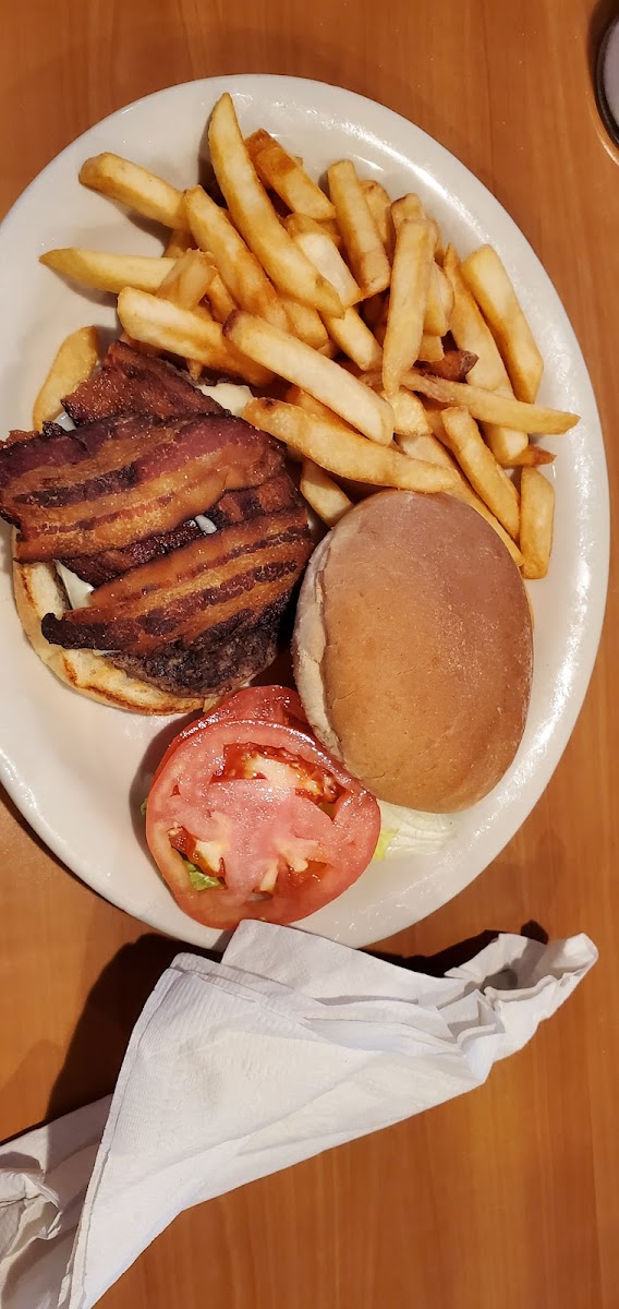 Lincoln Garden Family Restaurant-8